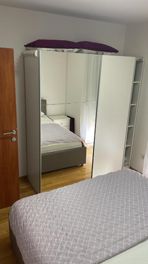 Apartment Pearl-Free Parking Makarska Eksteriør bilde