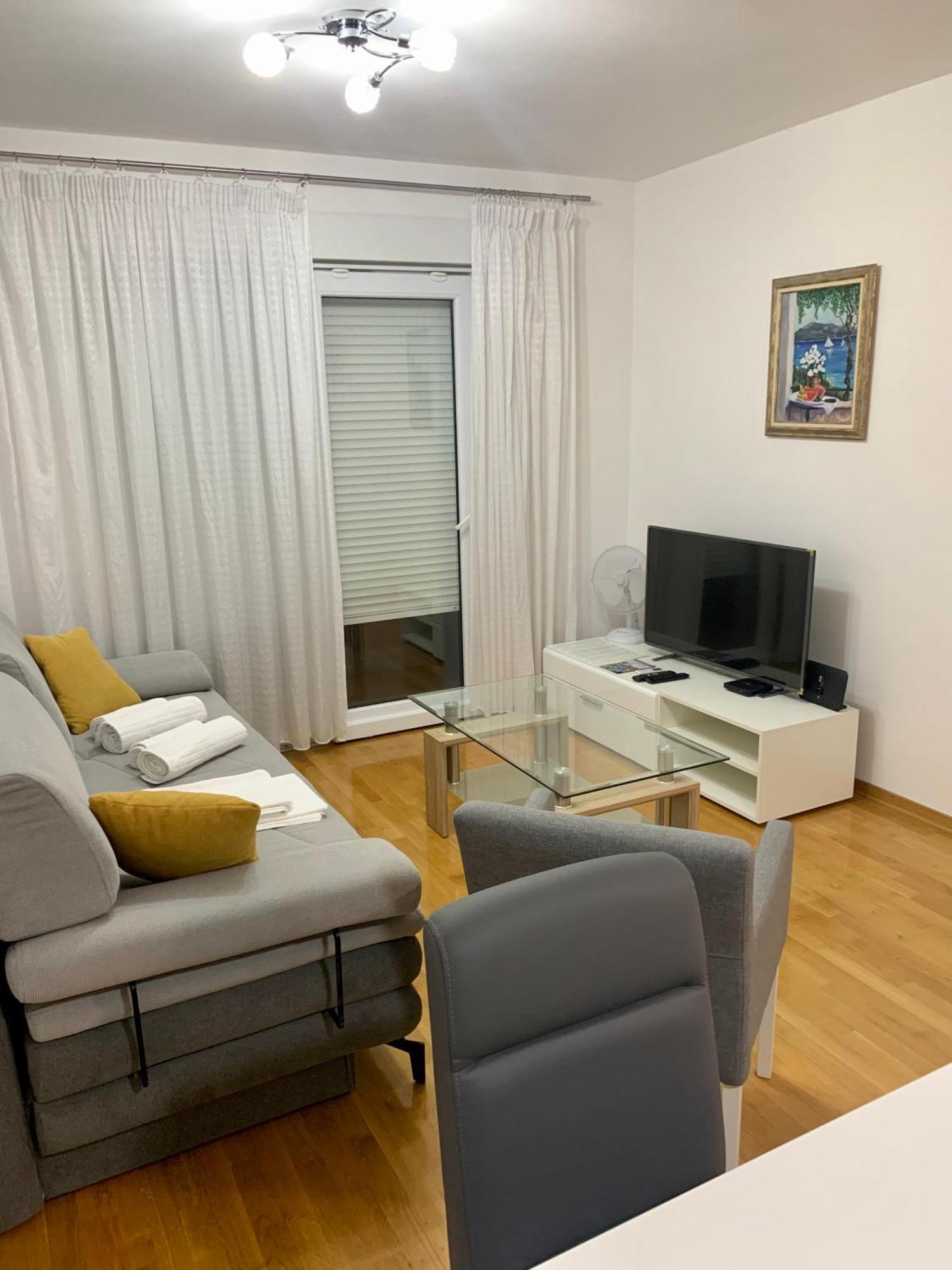 Apartment Pearl-Free Parking Makarska Eksteriør bilde